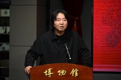 指出从沈曾植、划一先贤到以钟明善传授等为代